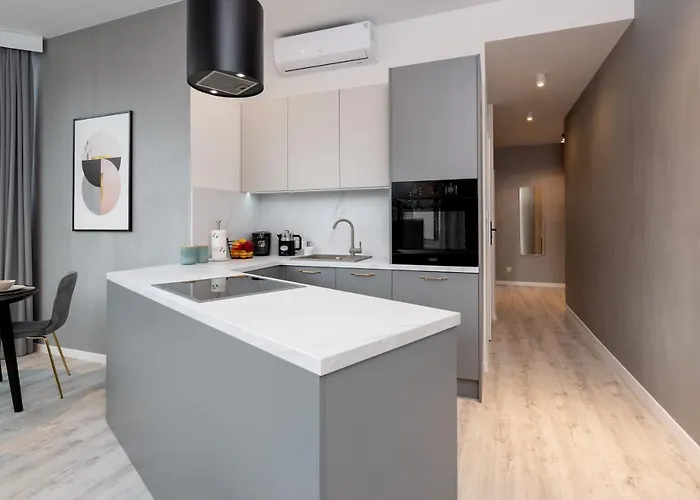 Διαμέρισμα Prestige Centrum 3 *